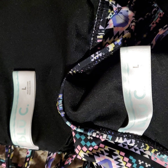 Blue swimsuit - Picture 3 of 3